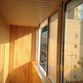 Внутренняя отделка балкона в Минске